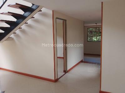 Casa de 3 alcobas en venta en Vereda Fonqueta, Chía, 548 m² · foto 6 de 20