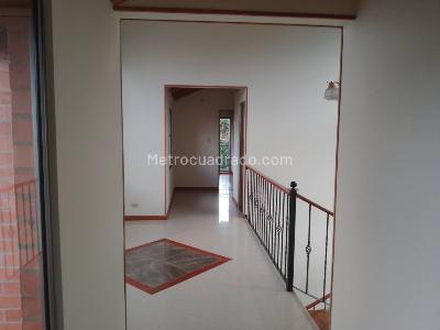 Casa de 3 alcobas en venta en Vereda Fonqueta, Chía, 548 m² · foto 19 de 20