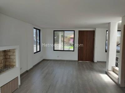 Casa de 3 alcobas en venta en Vereda Cerca De Piedra, Chía, 107 m² · foto 5 de 20