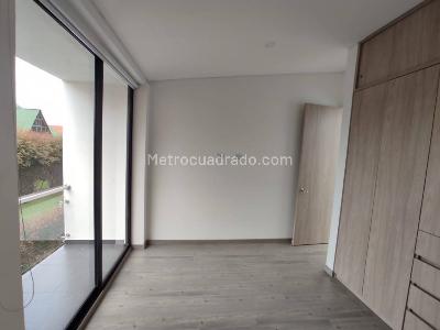 Casa de 3 alcobas en venta en Vereda Cerca De Piedra, Chía, 107 m² · foto 9 de 20