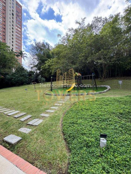 Apartamento en Arriendo de 3 Alcobas en El Poblado (7º Piso) - 8