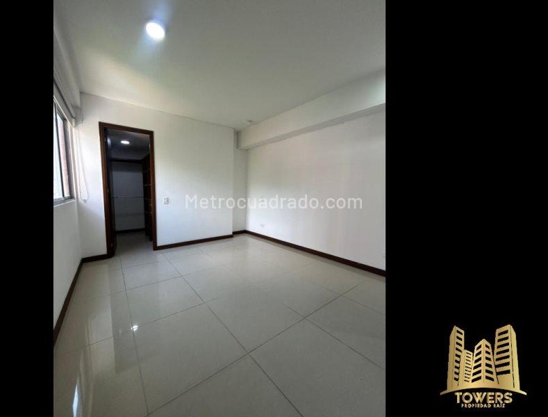 Modern 2BR Apartment for Rent in Calasanz (78 m²) - 8