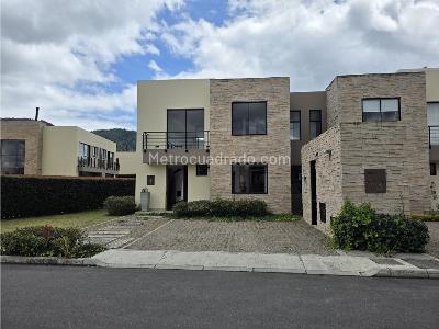 Casa en venta en Vereda Canelon, Cajicá · foto 2 de 20