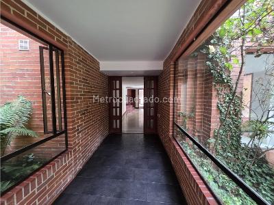 Apartamento en venta en Bosques Del Marques, Bogotá · foto 4 de 20