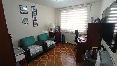 Casa de 4 alcobas en venta en Modelia Occidental, Bogotá, 200 m² · foto 9 de 19