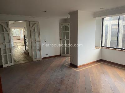 Apartamento de 4 alcobas en venta en La Carolina, Bogotá, 408 m² · foto 12 de 20