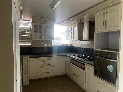 Apartamento de 4 alcobas en venta en La Carolina, Bogotá, 408 m² · foto 13 de 20