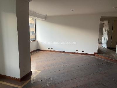 Apartamento de 4 alcobas en venta en La Carolina, Bogotá, 408 m² · foto 8 de 20