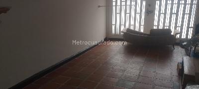 Casa en venta en Acevedo Tejada, Bogotá · foto 3 de 13