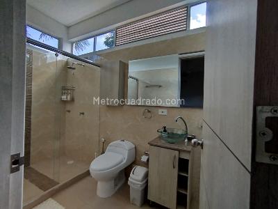 Casa de 3 alcobas en venta en Conjunto Residencial La Esperanza 1, Girardot, 356 m² · foto 16 de 19