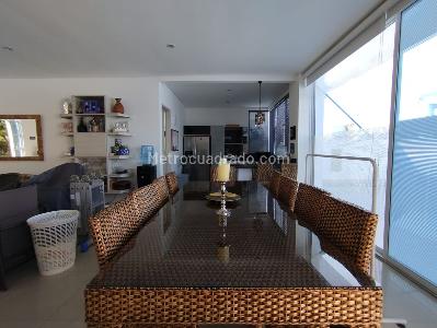 Casa de 3 alcobas en venta en Conjunto Residencial La Esperanza 1, Girardot, 356 m² · foto 9 de 19