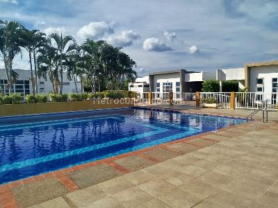 Casa de 3 alcobas en venta en Conjunto Residencial La Esperanza 1, Girardot, 356 m² · foto 3 de 19