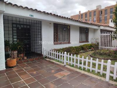 Casa en Venta, NUEVA AUTOPISTA, Bogotá D.C.