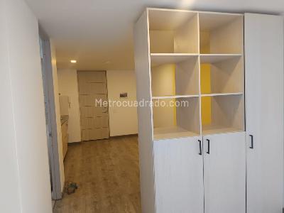 Apartaestudio en arriendo en Centro De Las Nieves, Bogotá · foto 5 de 15