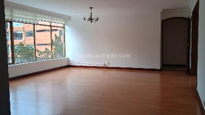 Apartamento en Arriendo, LOS ROSALES, Bogotá D.C.