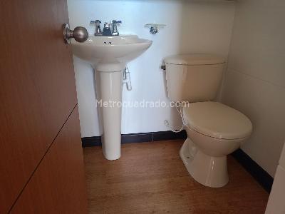 Apartamento de 3 alcobas en venta en Mazuren Colina Lona Una, Bogotá, 105 m² · foto 17 de 20