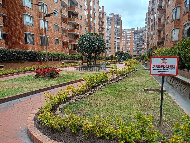 Piso – Bogotá D.C. - Vista 3