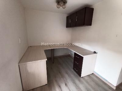 Apartamento de 3 alcobas en venta en Castilla Kennedy, Bogotá, 55 m² · foto 6 de 15