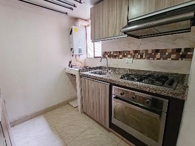 Apartamento de 3 alcobas en venta en Castilla Kennedy, Bogotá, 55 m² · foto 4 de 15