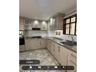 Casa de 5 alcobas en venta en Vipasa, Cali, 398 m² · foto 5 de 19