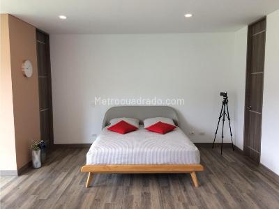 Apartaestudio en venta en Alto De Las Flores, Sabaneta, 48 m² · foto 5 de 20