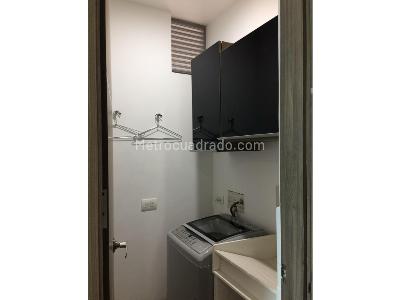 Apartaestudio en venta en Alto De Las Flores, Sabaneta, 48 m² · foto 7 de 20