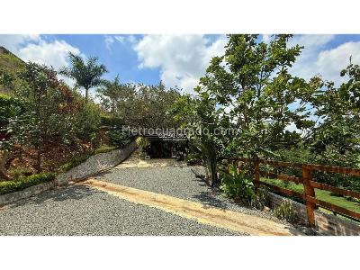 Casa de 5 alcobas en venta en Callejon Los Negros, Palmira · foto 13 de 20