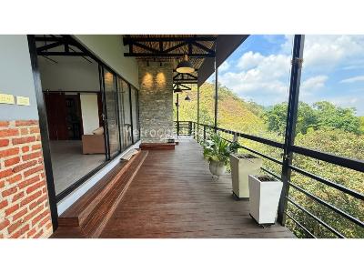 Casa de 5 alcobas en venta en Callejon Los Negros, Palmira · foto 20 de 20