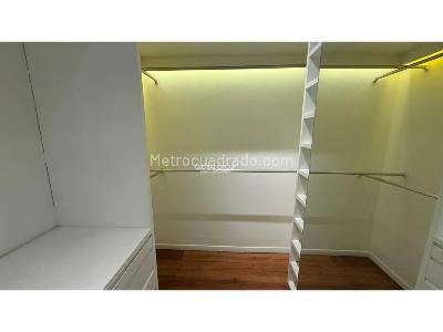 Apartamento de 4 alcobas en venta en Normandia, Cali, 244 m² · foto 14 de 15