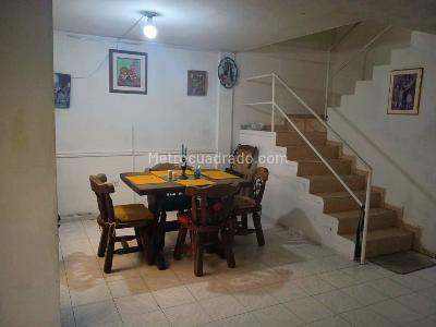 Casa de 5 alcobas en venta en El Quiroga, Bogotá, 162 m² · foto 5 de 18