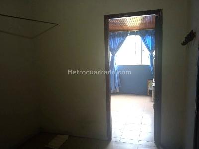 Casa de 5 alcobas en venta en El Quiroga, Bogotá, 162 m² · foto 14 de 18