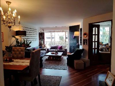 Apartamento de 2 alcobas en venta en Chico Navarra, Bogotá, 112 m² · foto 2 de 18