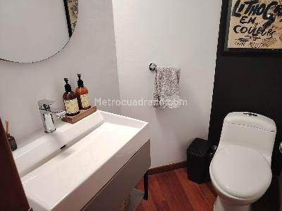 Apartamento de 2 alcobas en venta en Chico Navarra, Bogotá, 112 m² · foto 14 de 18