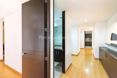 Apartamento en venta en Lagos De Cordoba, Bogotá · foto 13 de 19