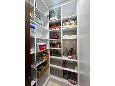 Apartamento en venta en Santa Ana Oriental, Bogotá · foto 9 de 19