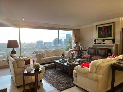 Apartamento en arriendo en Santa Barbara Alta, Bogotá · foto 4 de 20