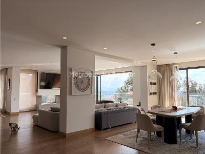 Apartamento de 3 alcobas en venta en Cerros De Los Alpes, Bogotá, 332 m² · foto 3 de 20