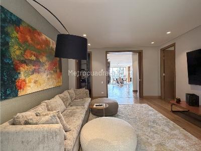 Apartamento de 3 alcobas en venta en Cerros De Los Alpes, Bogotá, 332 m² · foto 13 de 20