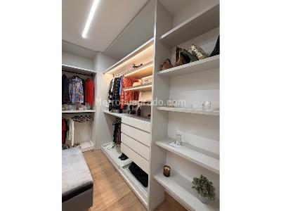 Apartamento de 3 alcobas en venta en Cerros De Los Alpes, Bogotá, 332 m² · foto 19 de 20