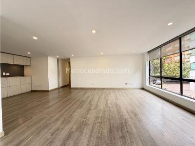 Apartamento de 3 alcobas en venta en La Cabrera, Bogotá, 149 m² · foto 5 de 16