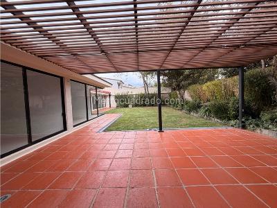 Casa de 4 alcobas en venta en Santa Barbara Alta, Bogotá, 609 m² · foto 10 de 20