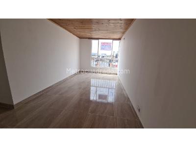 Apartamento de 3 alcobas en venta en Fontibon, Bogotá, 55 m² · foto 4 de 20