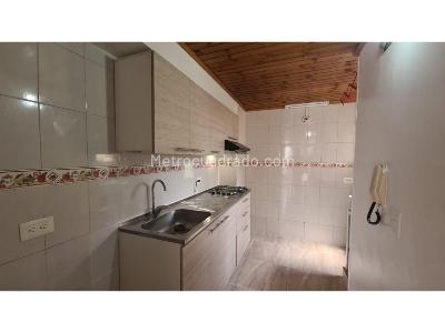 Apartamento de 3 alcobas en venta en Fontibon, Bogotá, 55 m² · foto 8 de 20