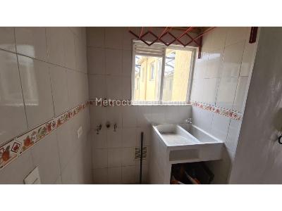 Apartamento de 3 alcobas en venta en Fontibon, Bogotá, 55 m² · foto 9 de 20