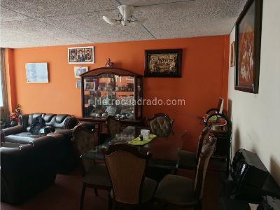 Casa en venta en Fontibon, Bogotá · foto 2 de 20