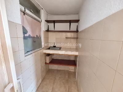 Apartaestudio en arriendo en Fontibon, Bogotá, 30 m² · foto 8 de 20