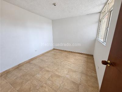 Apartaestudio en arriendo en Fontibon, Bogotá, 30 m² · foto 11 de 20
