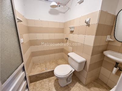 Apartaestudio en arriendo en Fontibon, Bogotá, 30 m² · foto 15 de 20