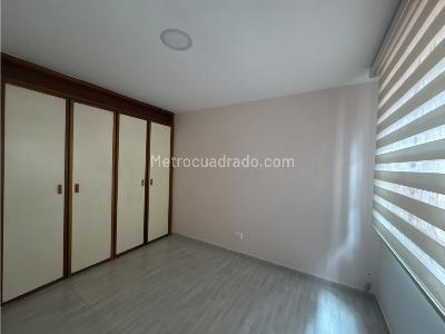 Apartamento en venta en Modelia, Bogotá · foto 8 de 20
