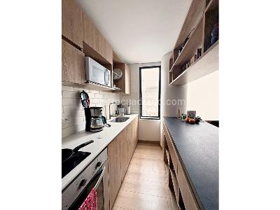 Apartaestudio en venta en Santa Barbara, Bogotá, 40 m² · foto 2 de 15